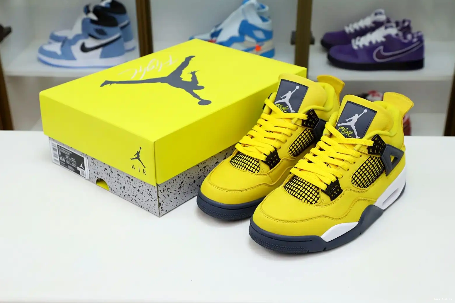 AIR JORDAN 4 Kimikick JORDAN AIR 2021 'LIGHTNING' RETRO 0818